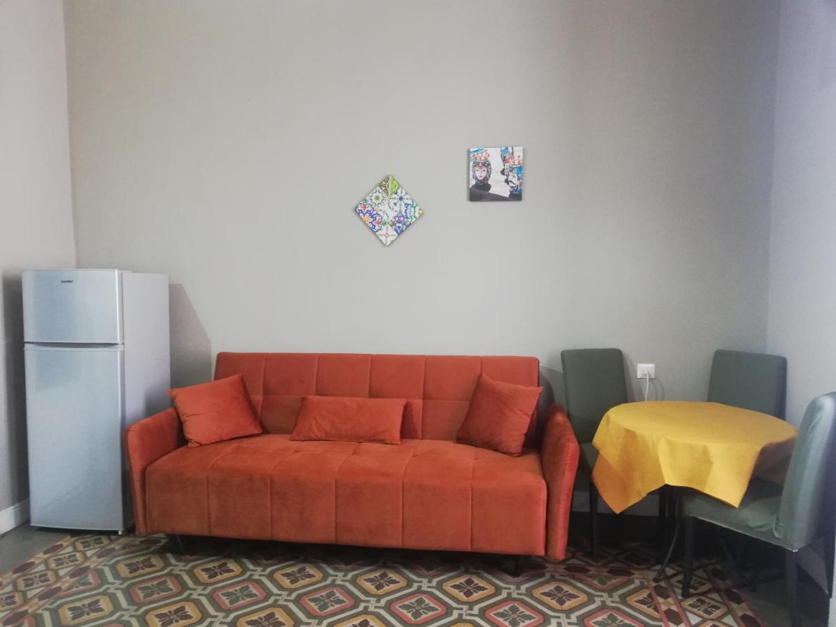 Ferienwohnung Wind House Catania Zimmer foto